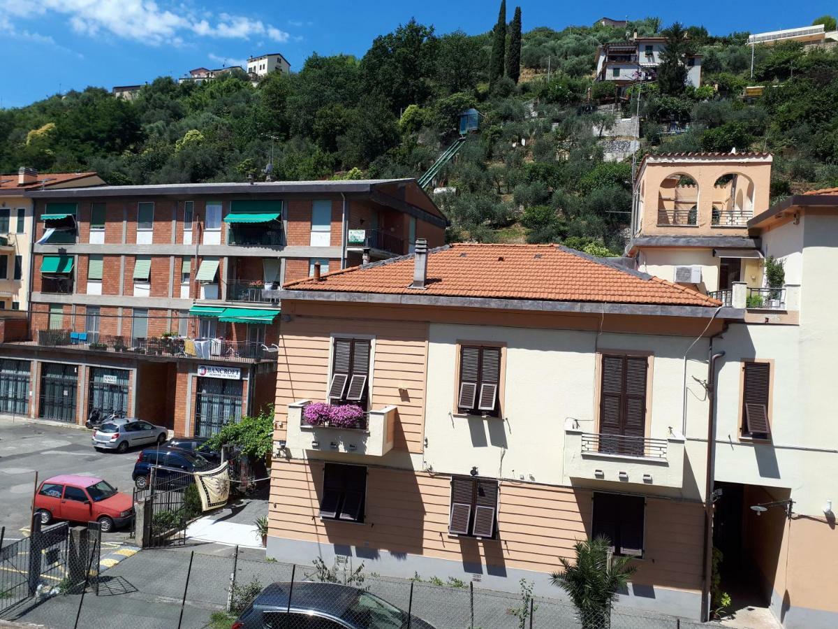 Appartamento Cà Rossi CITY HOUSE La Spezia Esterno foto